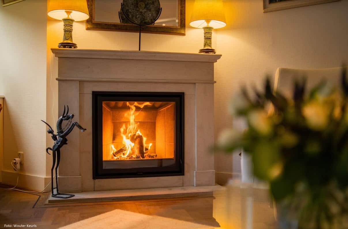 Klassieke schouw met Ardente inzethaard